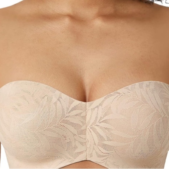 AISILIN. CC Other - Cream Lace Strapless Bra